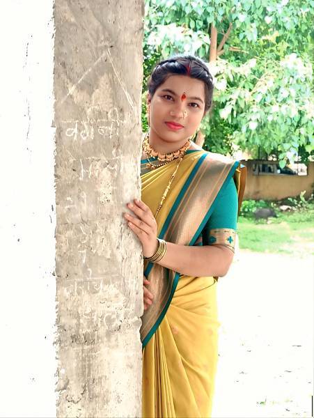 Komal kurhe